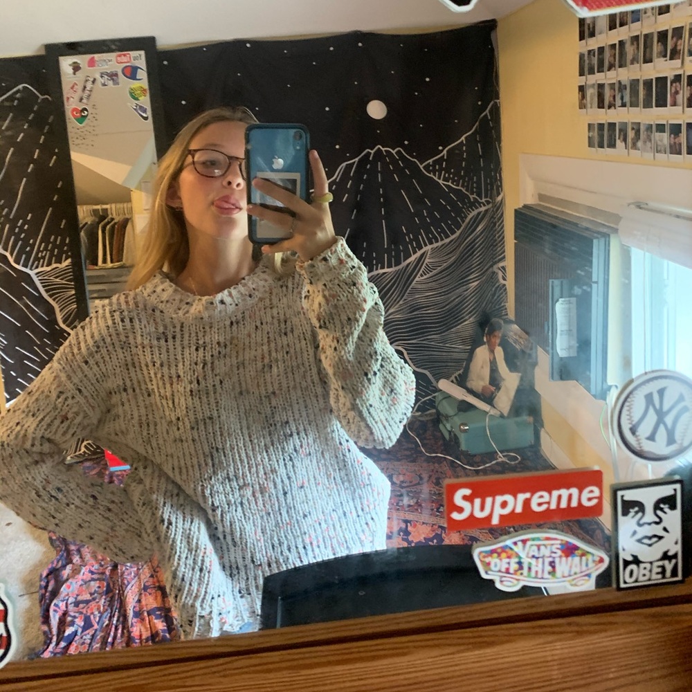 super cute sweater